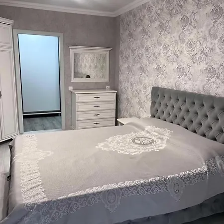Apartament In Center Of & Taxi Airport Chisinau
